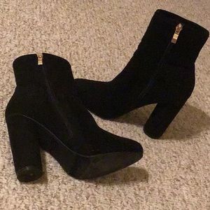 Fairly New heeled booties